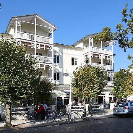 Seerose - 17 Sellin (Rugen)